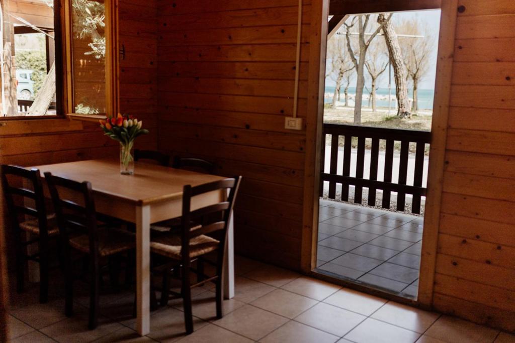 Camping La Pineta Porto Recanati Exterior photo